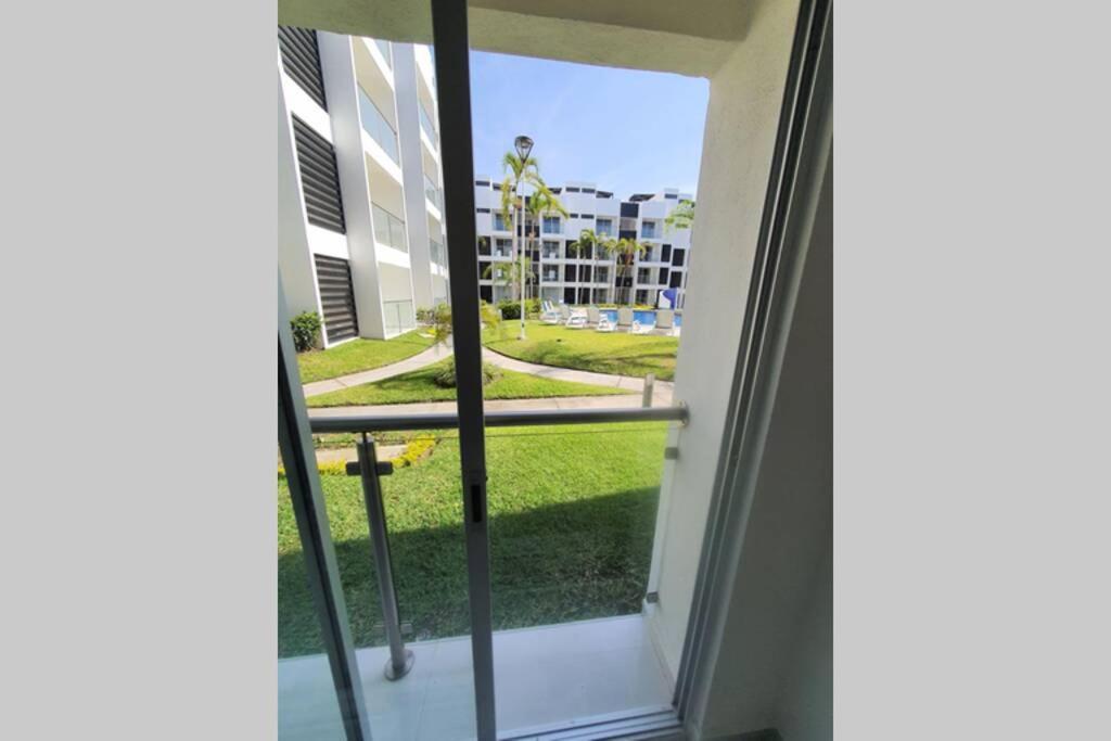 Departamento De Lujo En Manzanillo, Planta Baja Frente A La Alberca Appartement Buitenkant foto